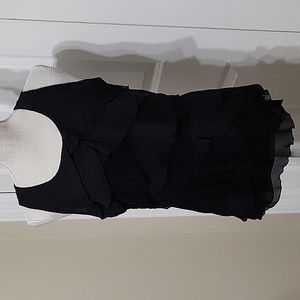 SUNNY LEIGH BLACK RUFFLE/LACE TOP SZ S IN EXCELLENT CONDITION